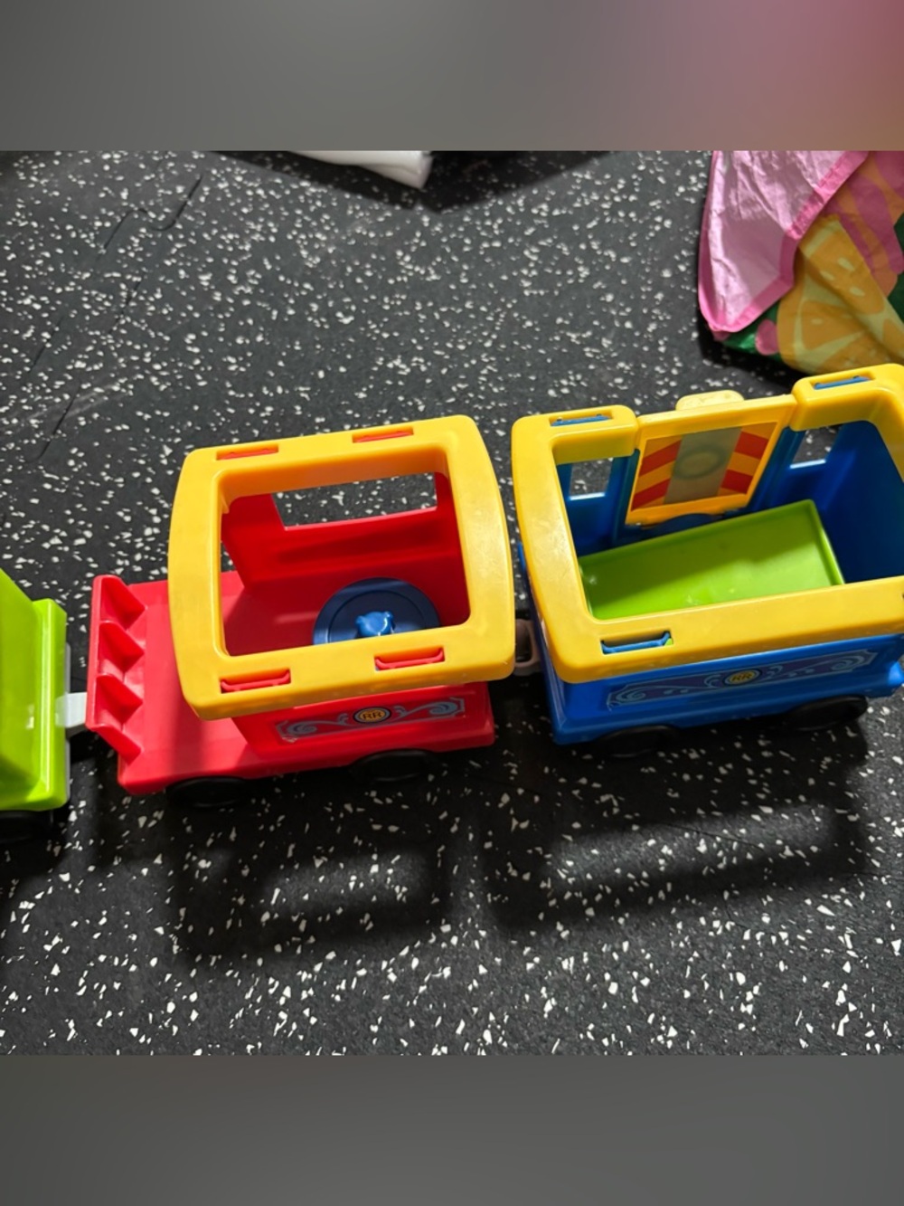 Little People Circus Train Load & Go 2012 Engine & 3 Cars Fisher Price - Picture 4 of 6